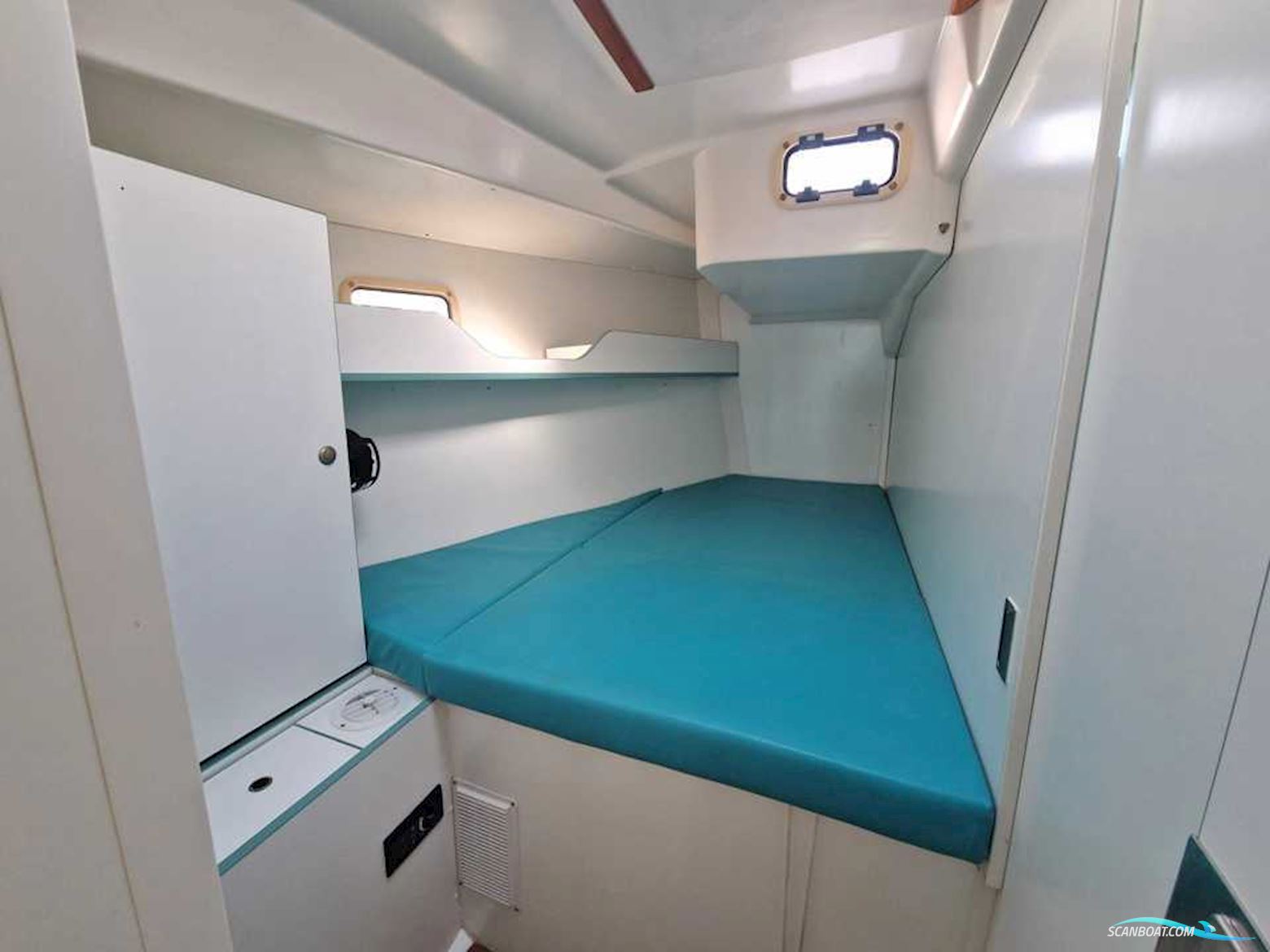 Dufour Yachts Atoll 43