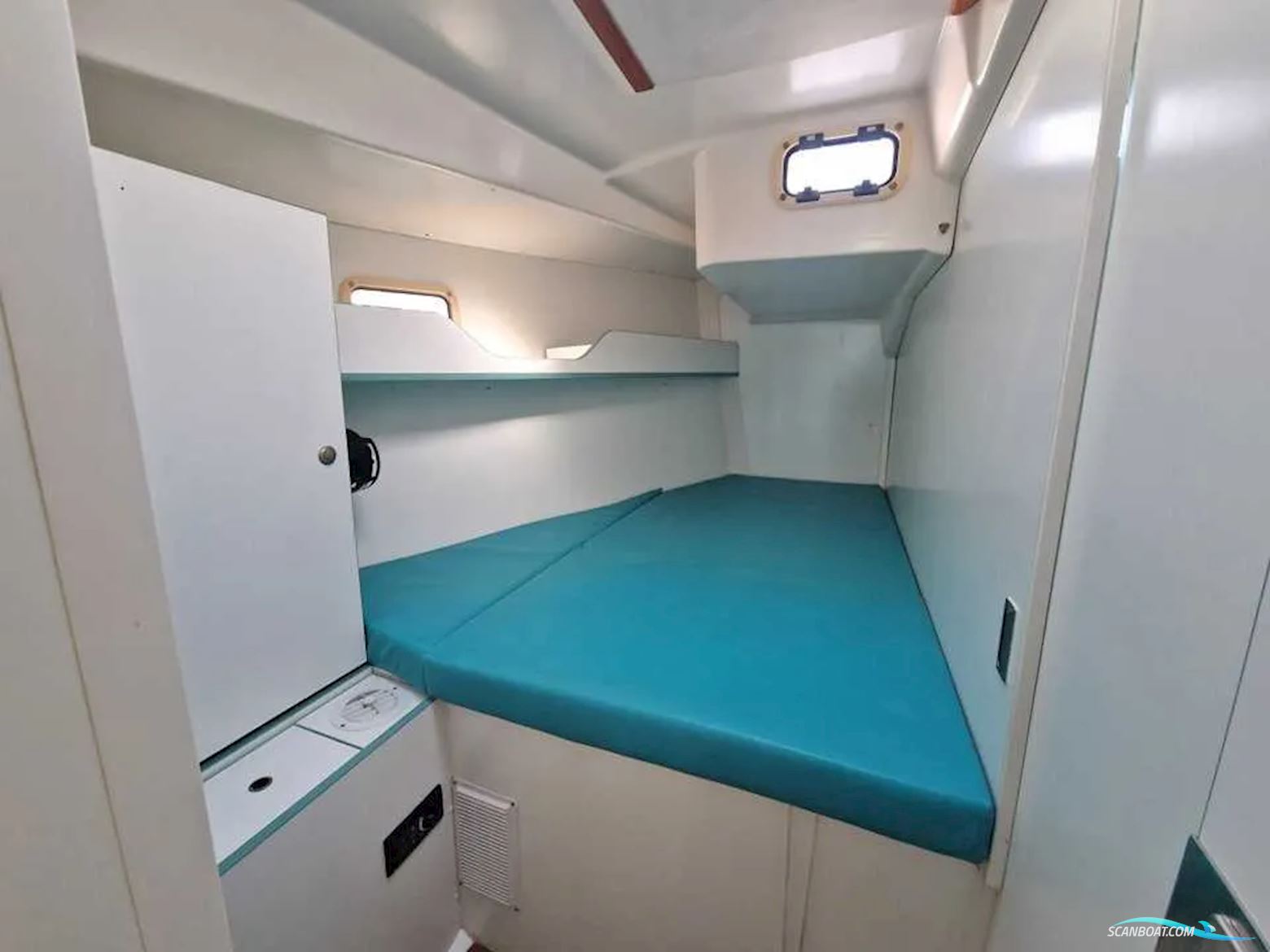 Dufour Yachts Atoll 43