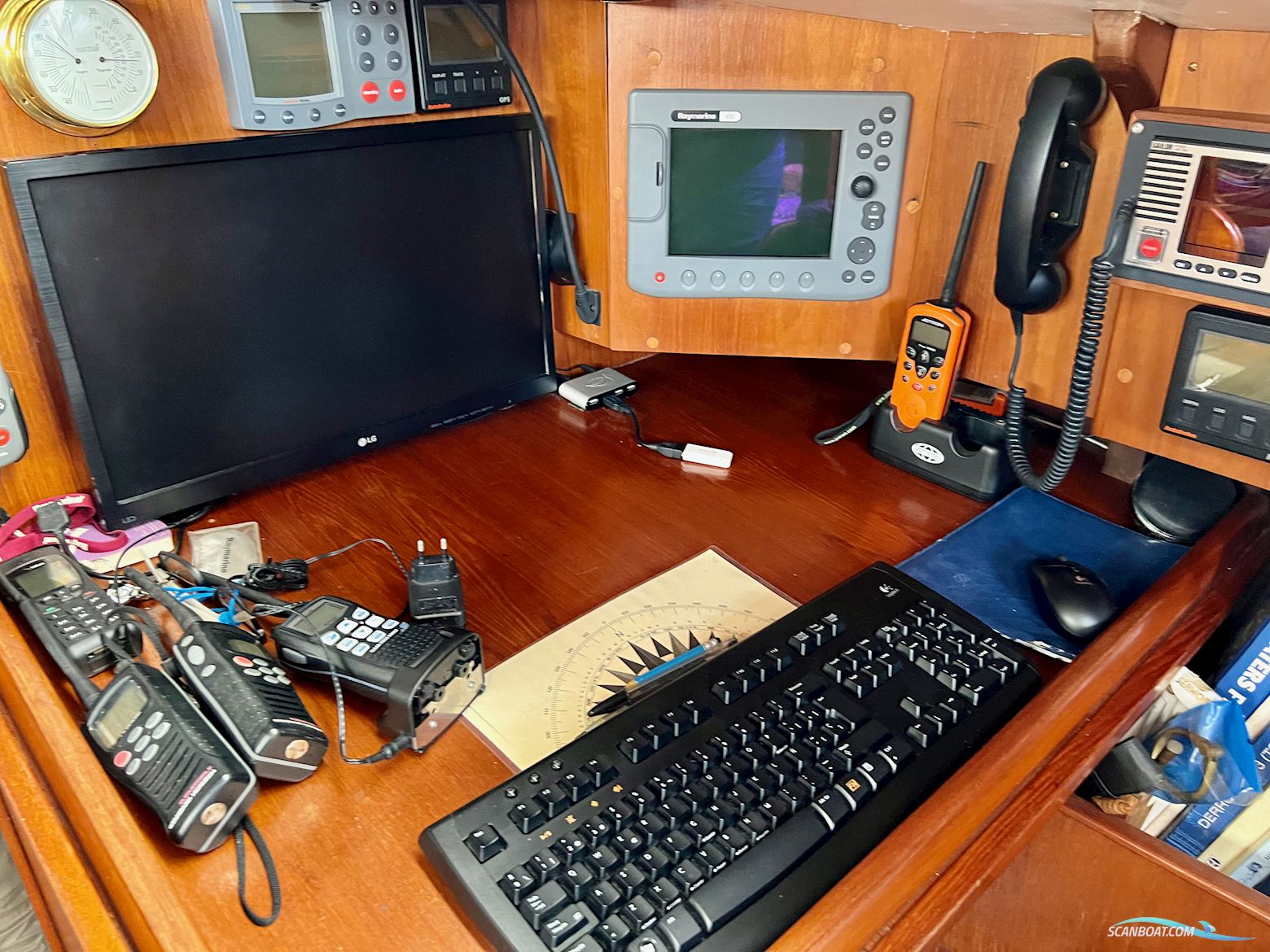 E.G. Van DE Stadt Stormy 55