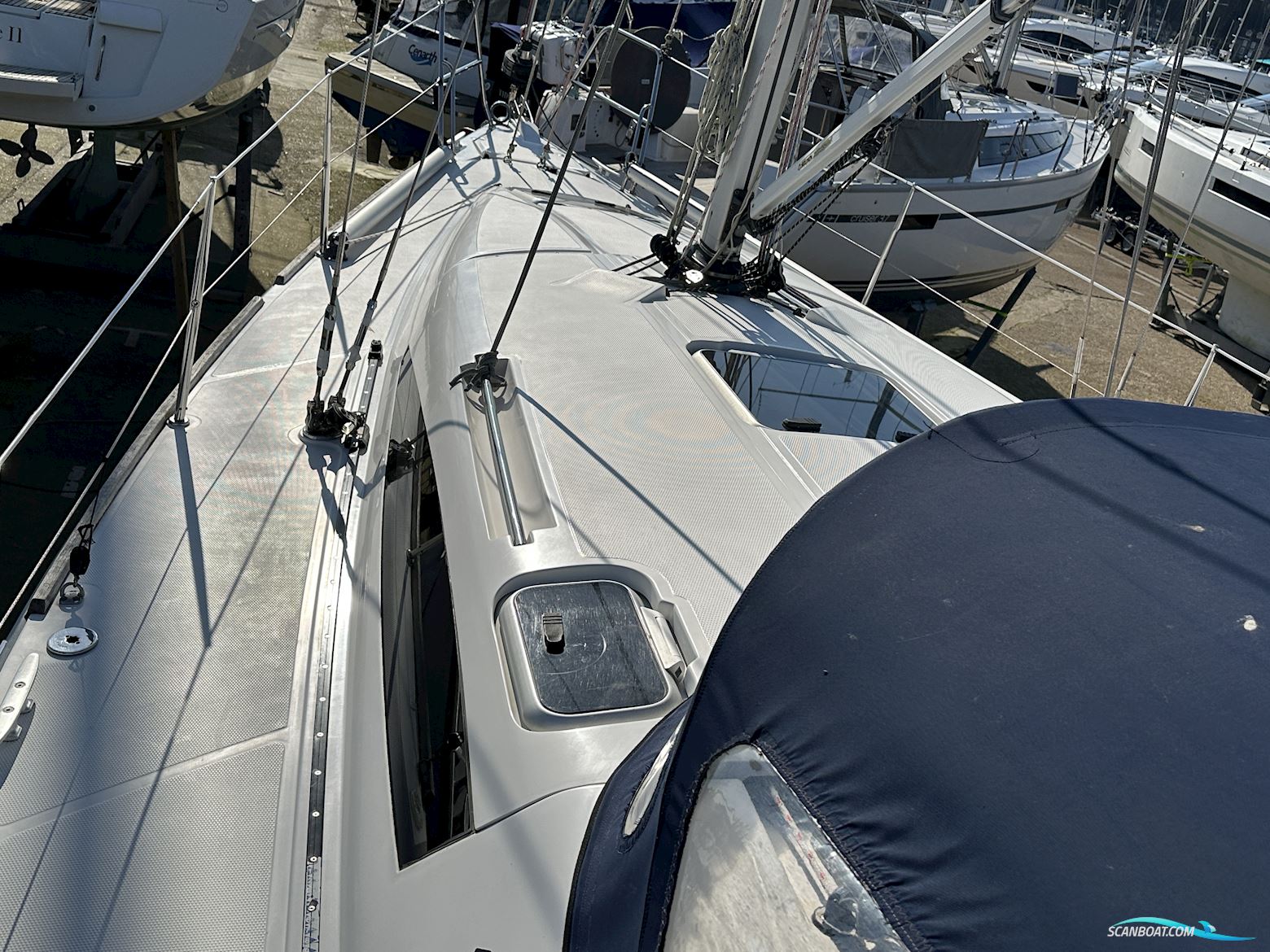 Elan 340