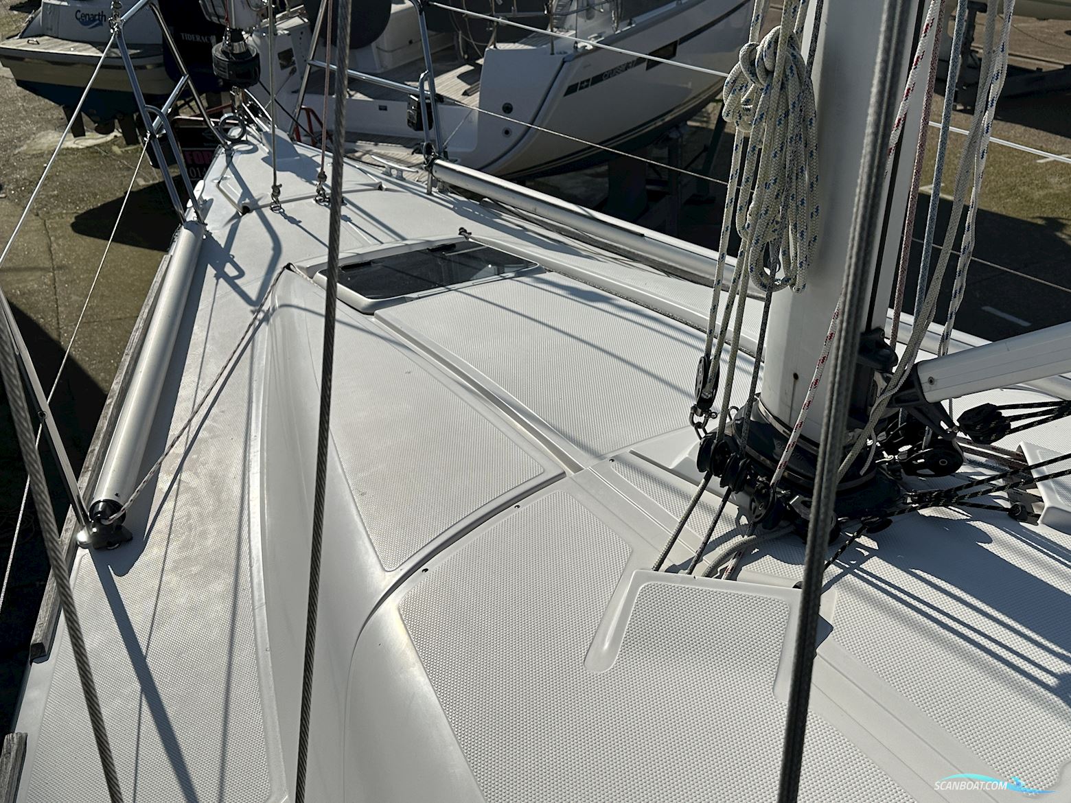 Elan 340