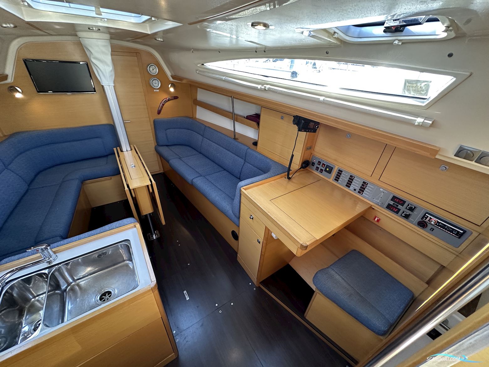 Elan 340