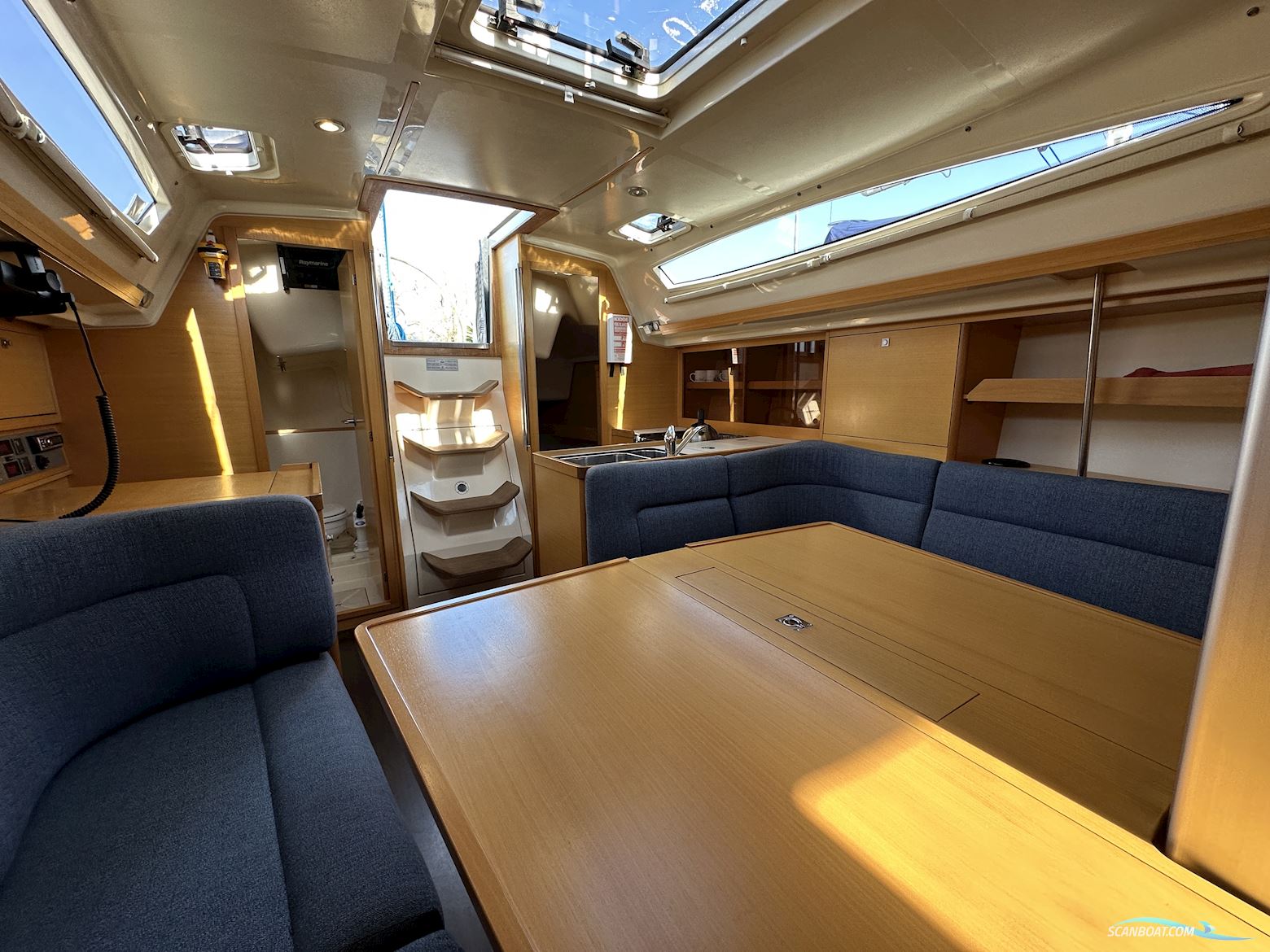 Elan 340