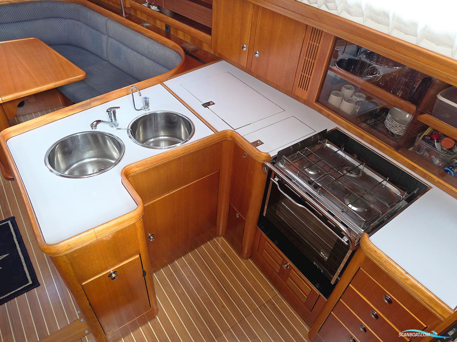 Elan 40
