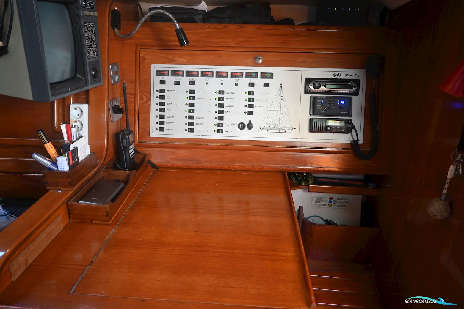 Elan 431