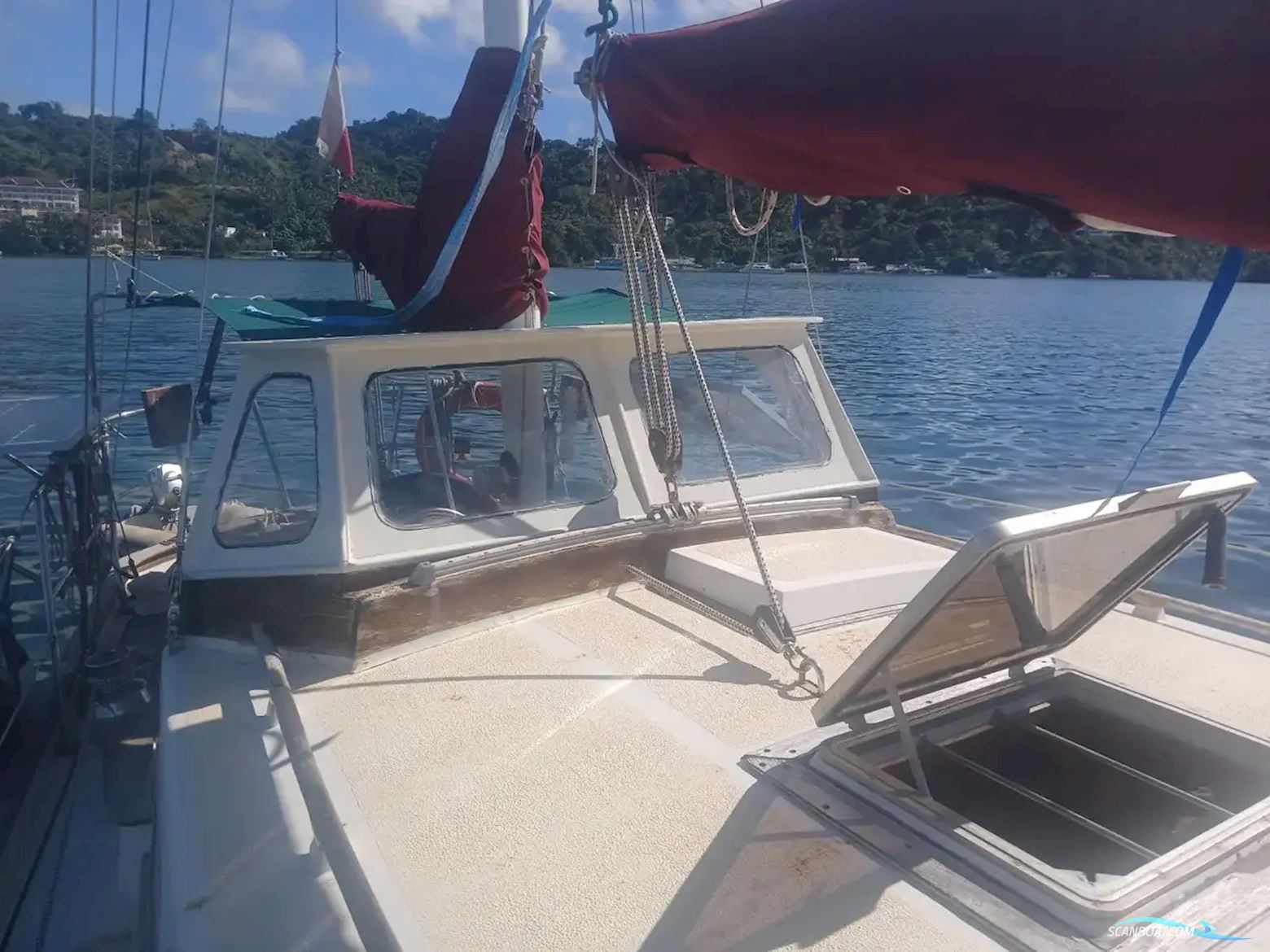 Endurance 35 Ketch