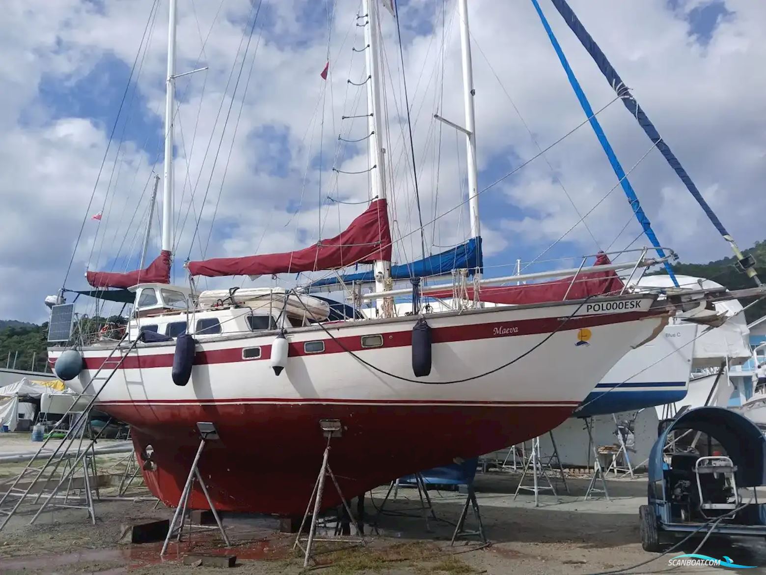 Endurance 35 Ketch