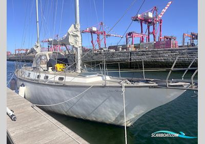 Endurance 37 Sailingboat 1974, with Yanmar engine, Portugal