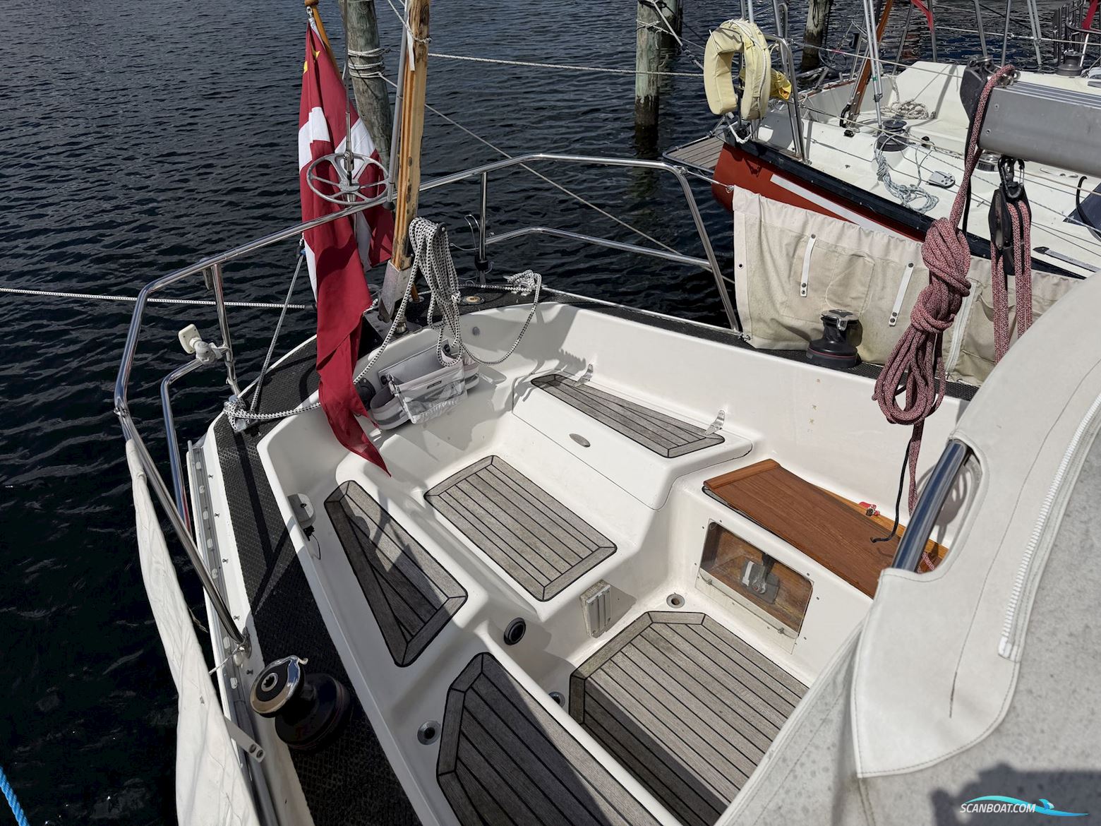 Fandango 32