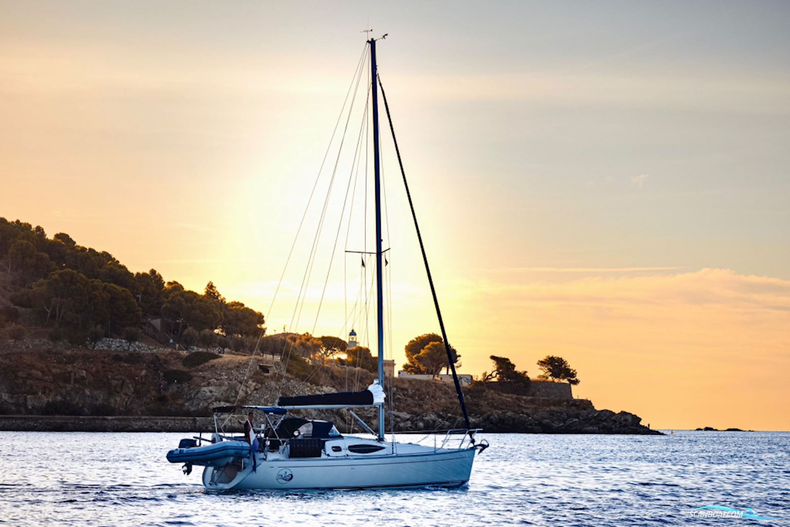 Feeling 32 Sailingboat 2004, with Volvo Penta engine, Spain