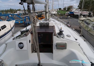 Feeling 920 Sailingboat 1984, with Volvo Penta 2002 engine, Belgium
