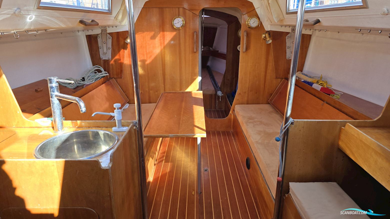 FF 1100