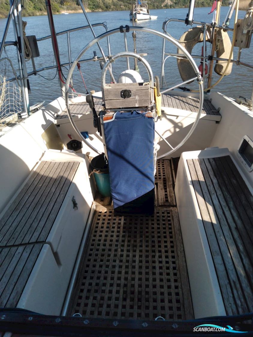 First Beneteau 42