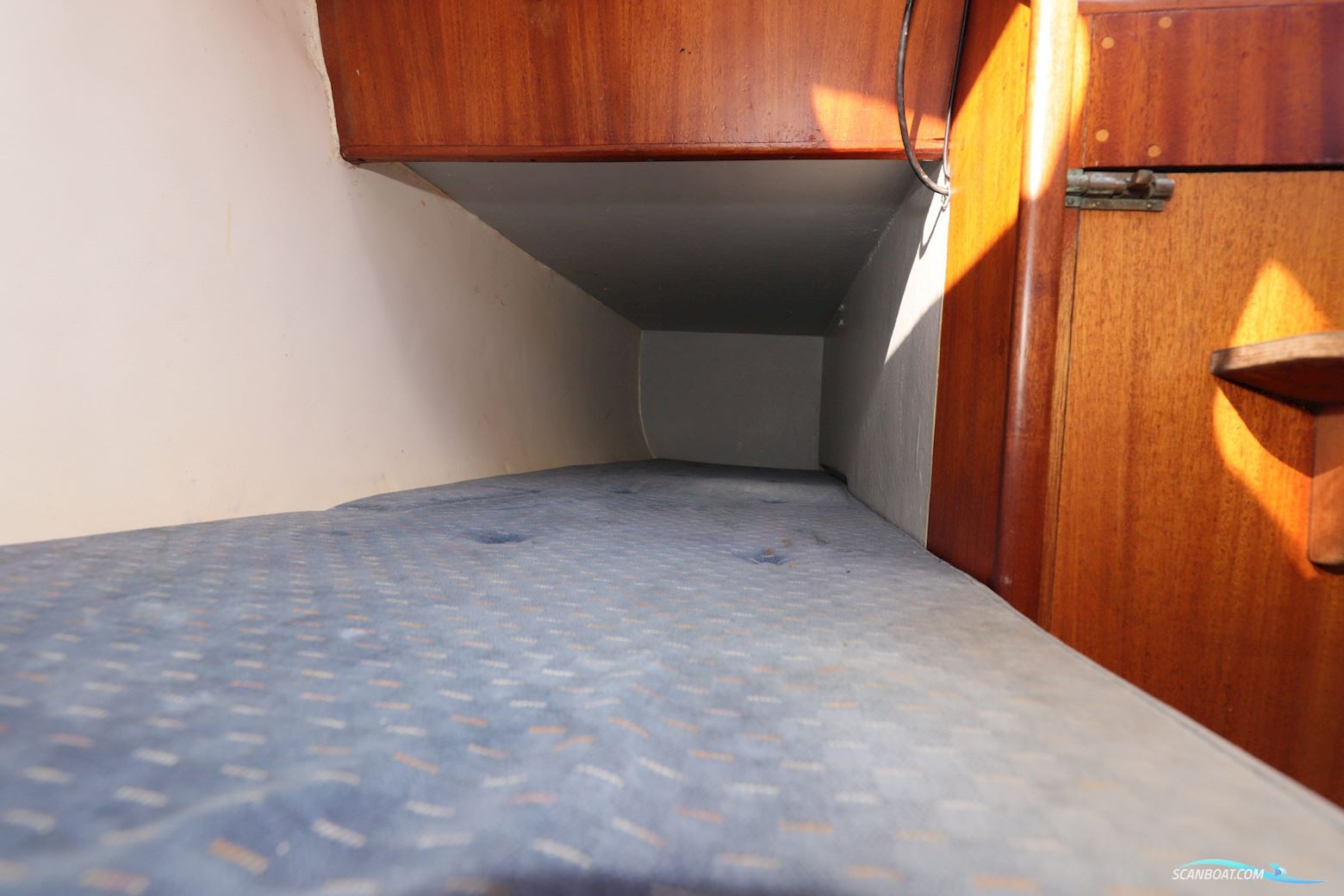 First Class One Off 40