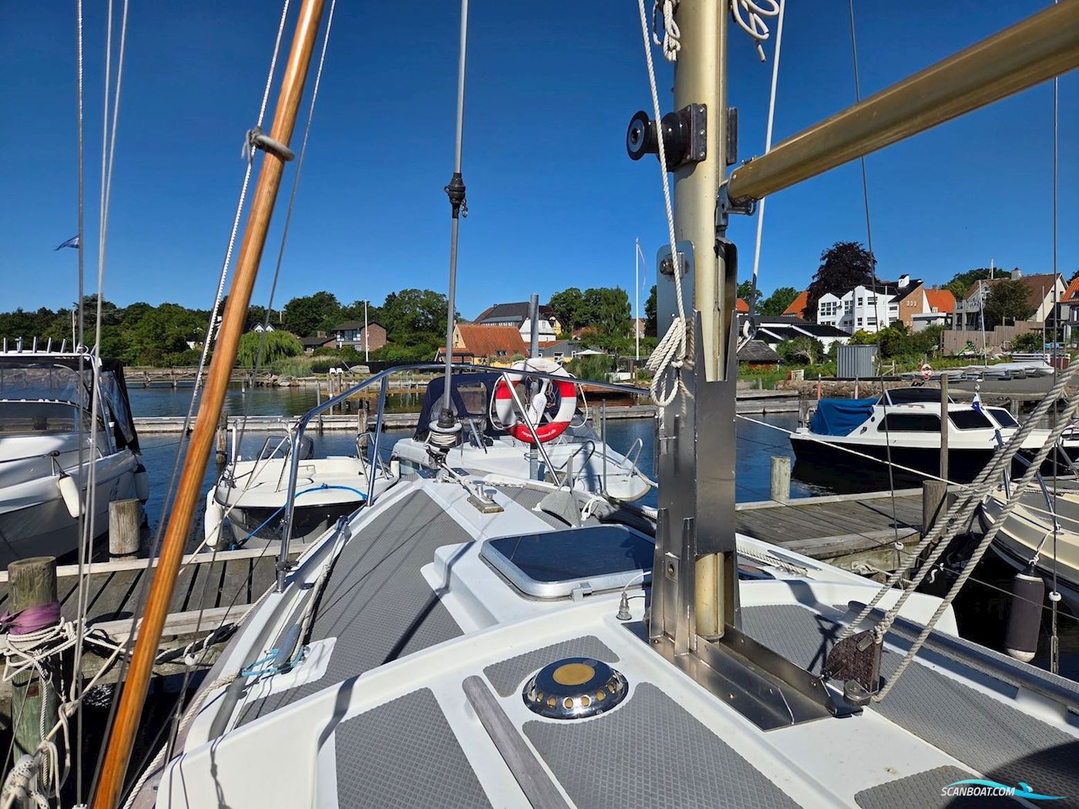 Fisher 25