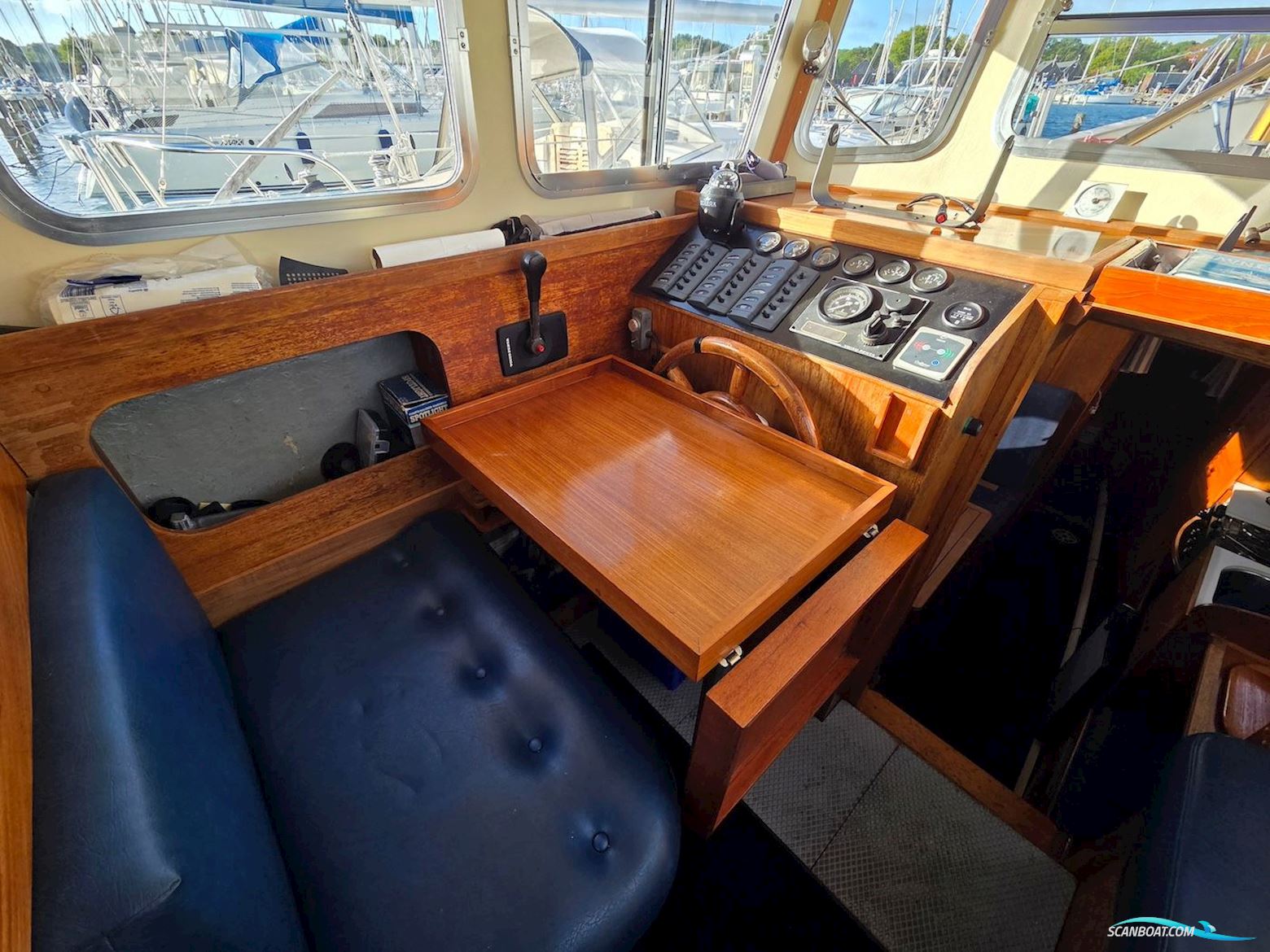 Fisher 30 Ketch