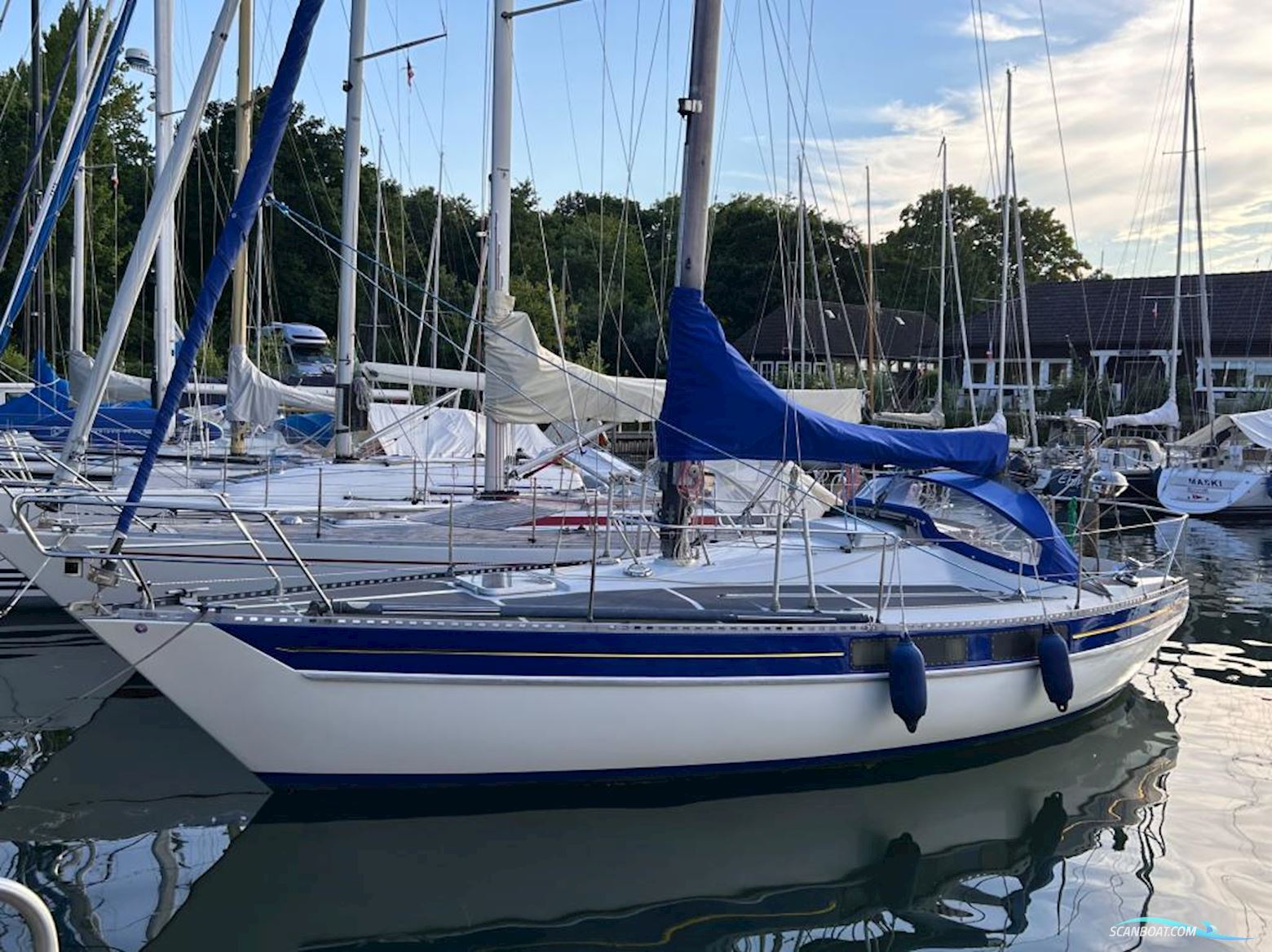 Fiskars Königskreuzer 33 Sailingboat 1976, with Yanmar engine, Germany