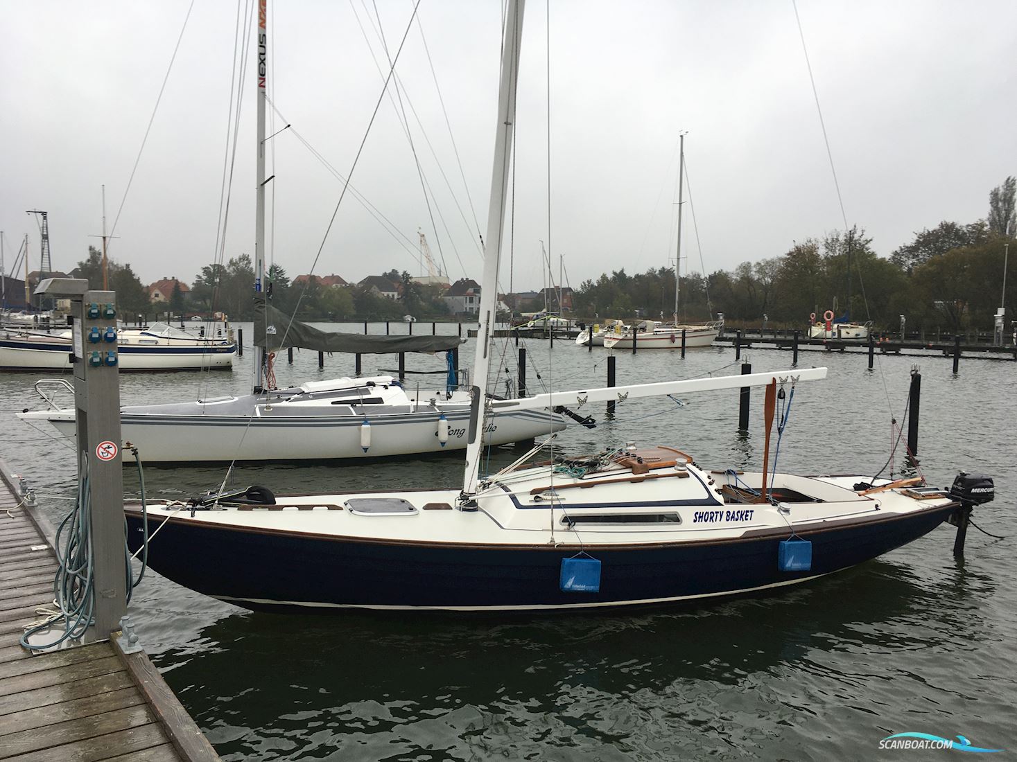 Folkeboot Sailingboat 2003, with Mercury engine, Germany