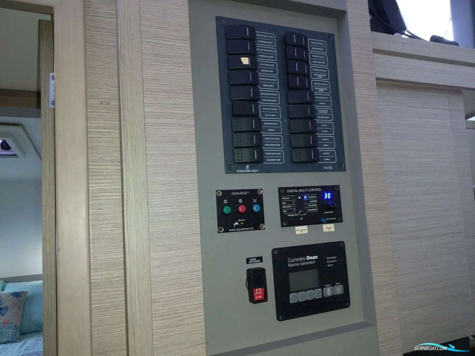 Fountaine Pajot Astrea 42