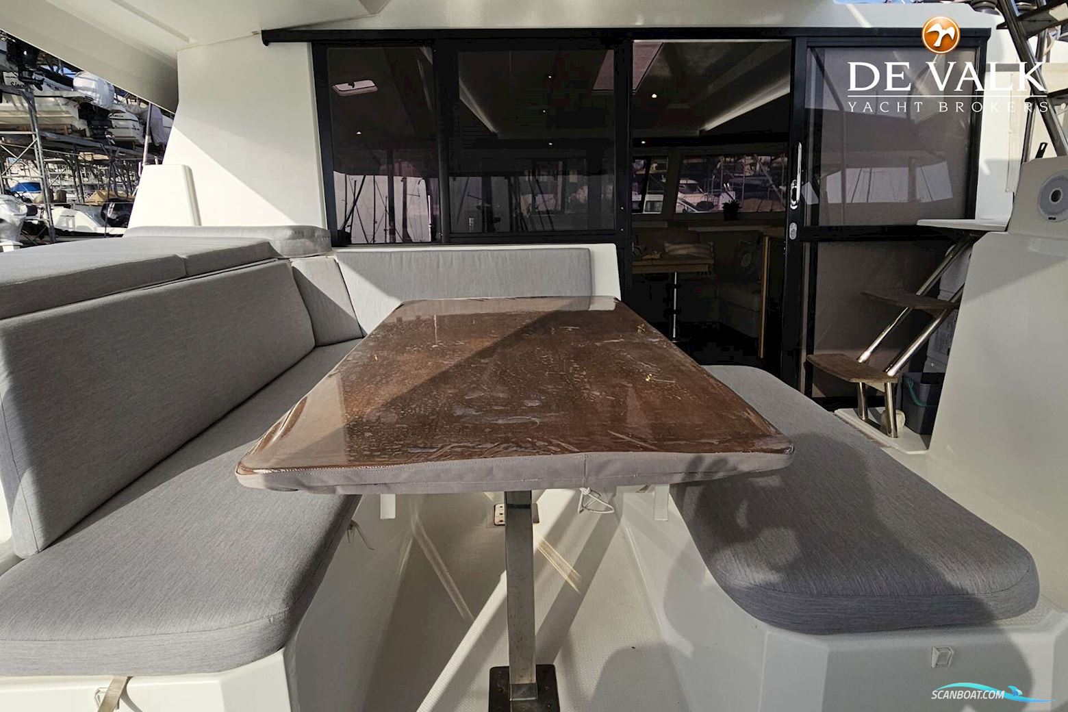 Fountaine Pajot Astrea 42