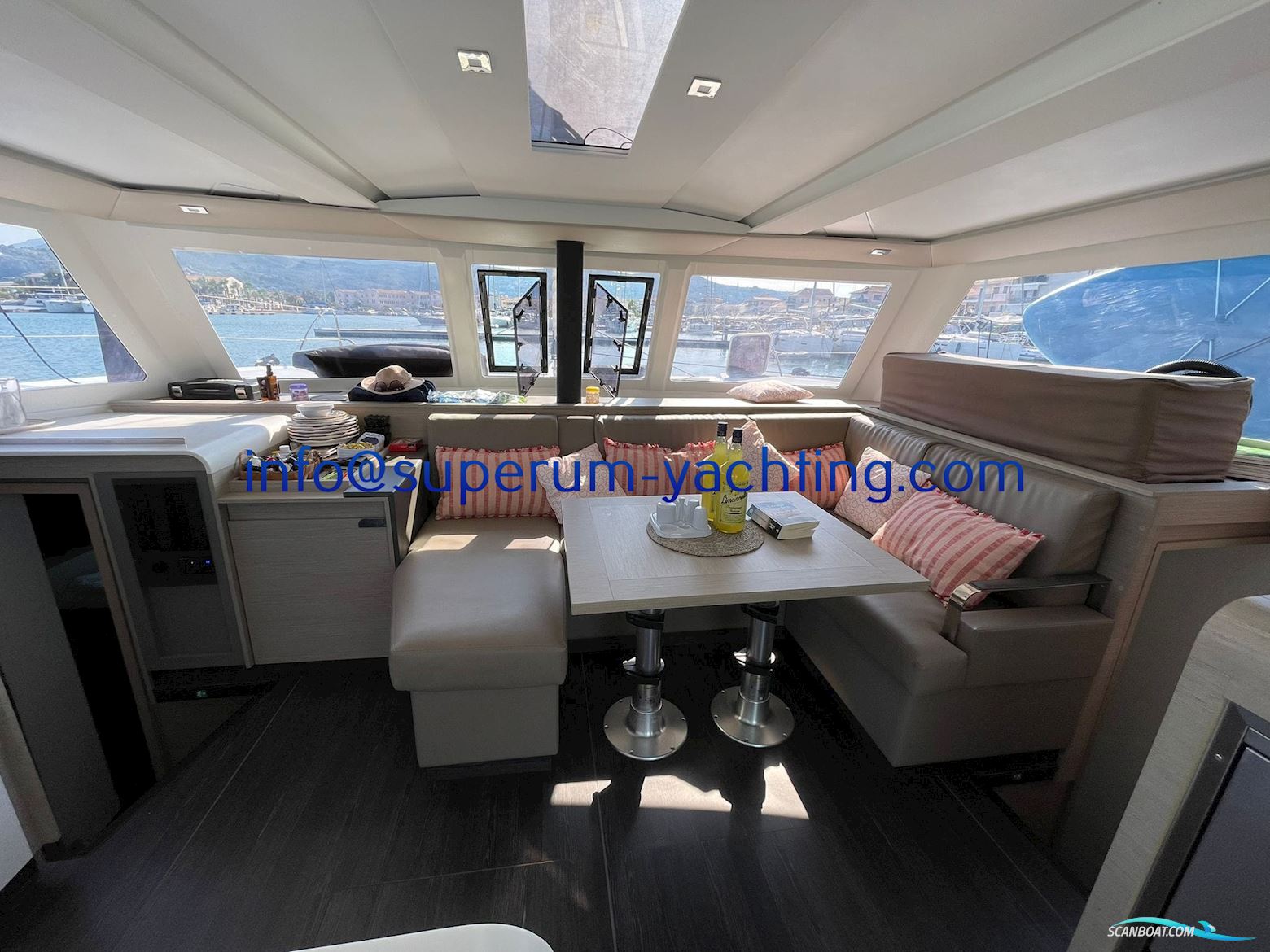 Fountaine Pajot Isla 40