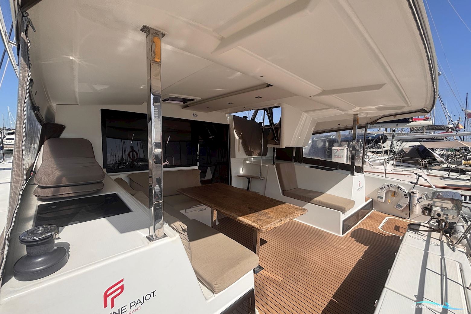 Fountaine Pajot Lucia 40