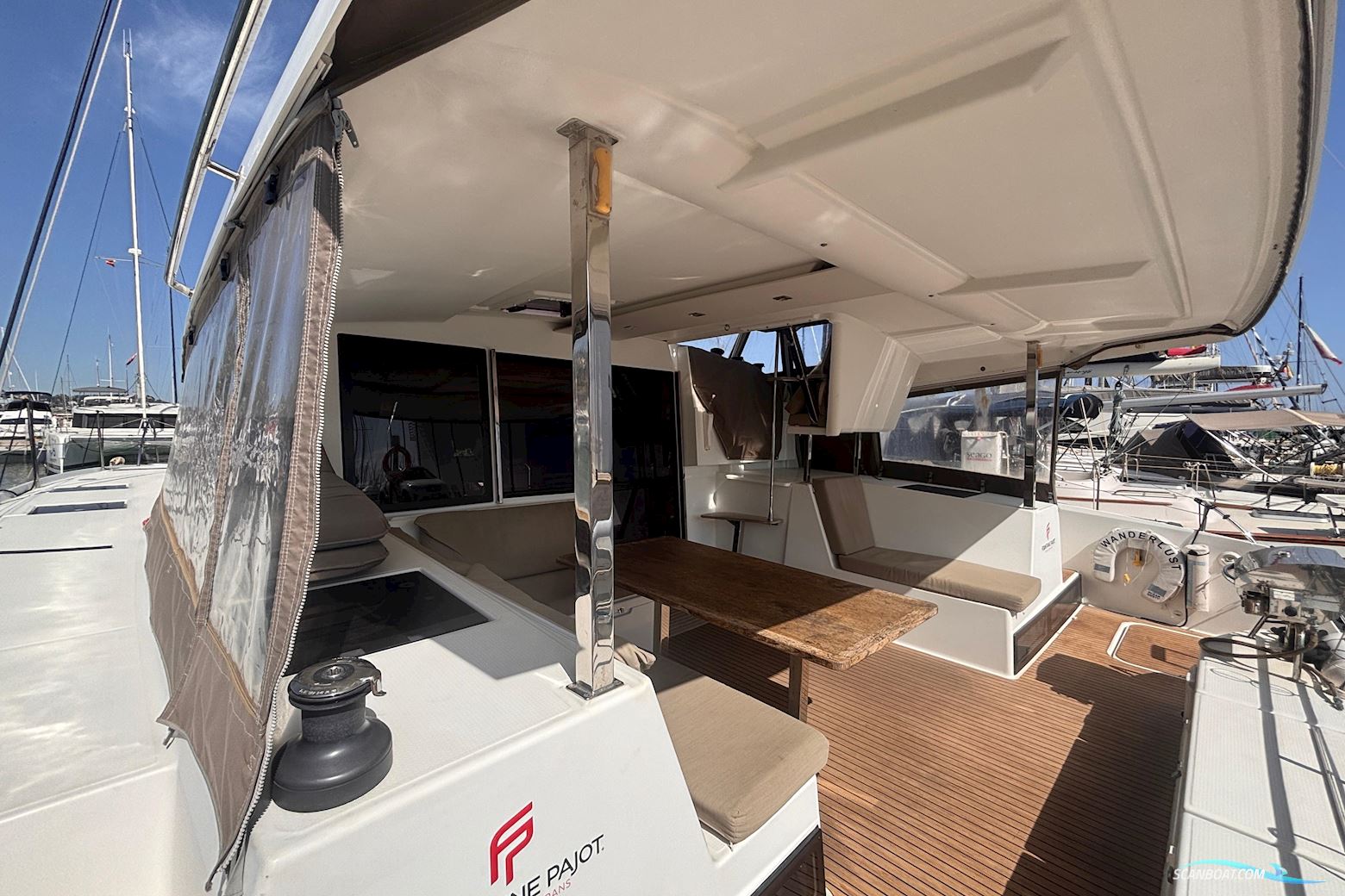 Fountaine Pajot Lucia 40