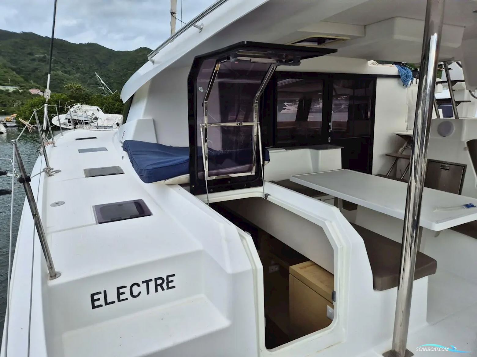 Fountaine Pajot Saona 47