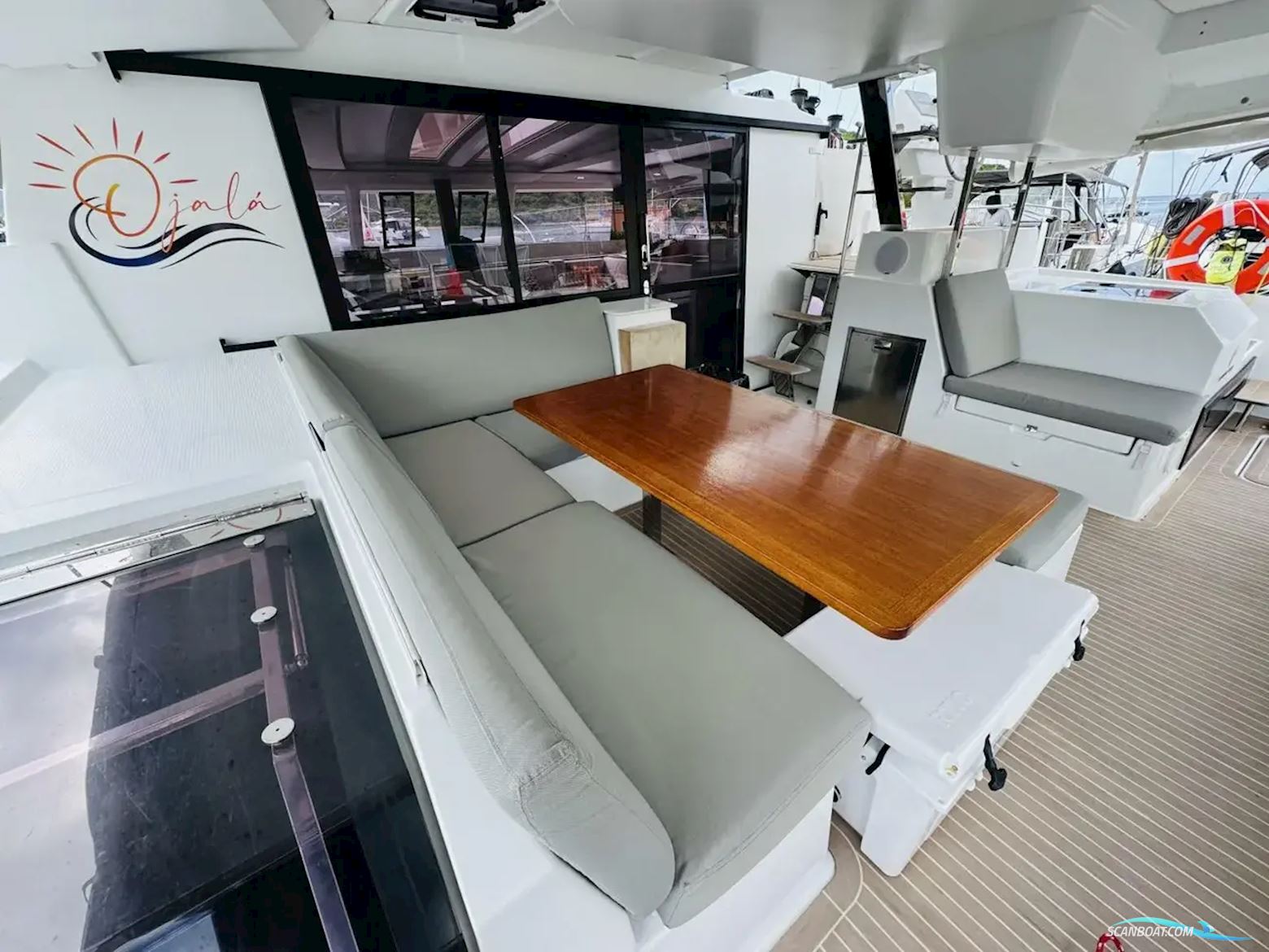 Fountaine Pajot Tanna 47