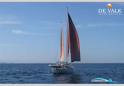 Frans Maas Calypso 43 Sailingboat 1966, with Perkins Sabre engine, Malaisia