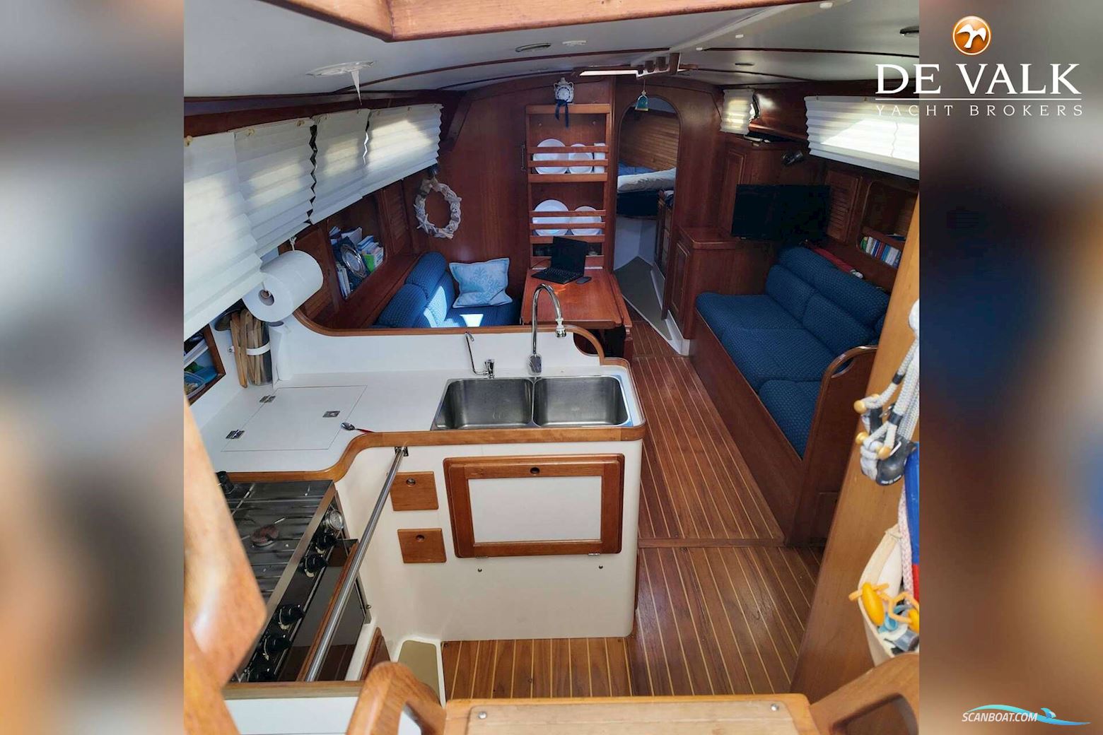 Freedom 38