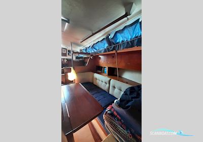 Friendship 35 Sailingboat 1984, with Volvo Penta D1-30F engine, Italy