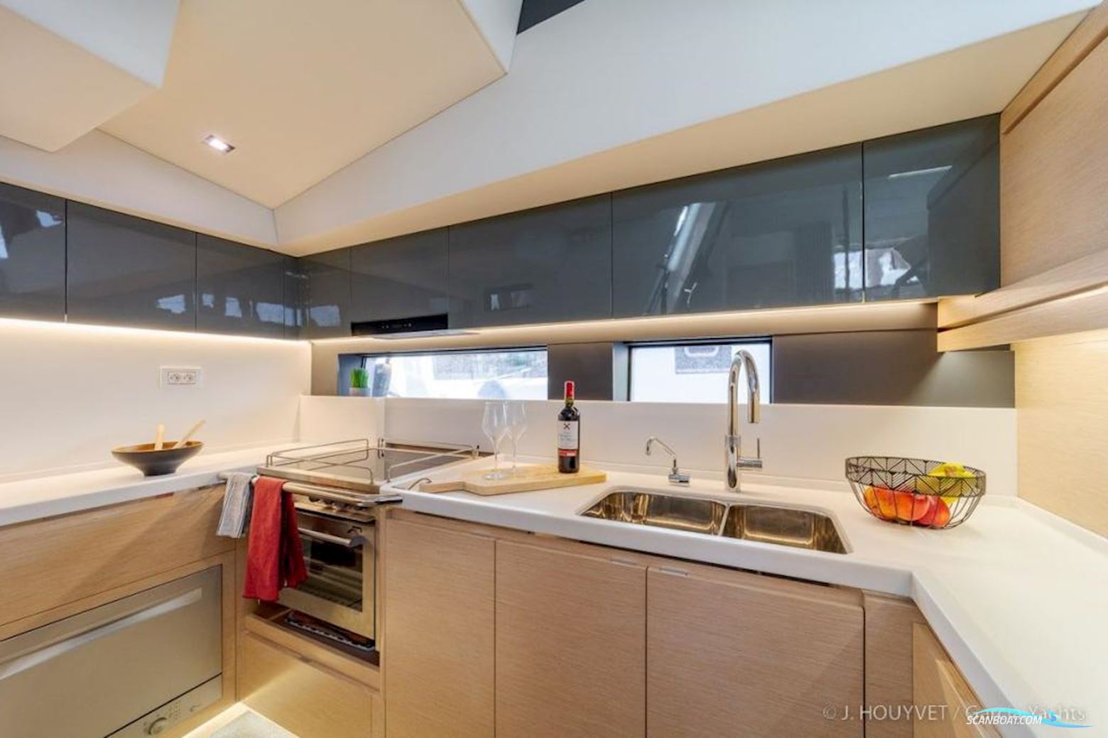 GARCIA Exploration 60