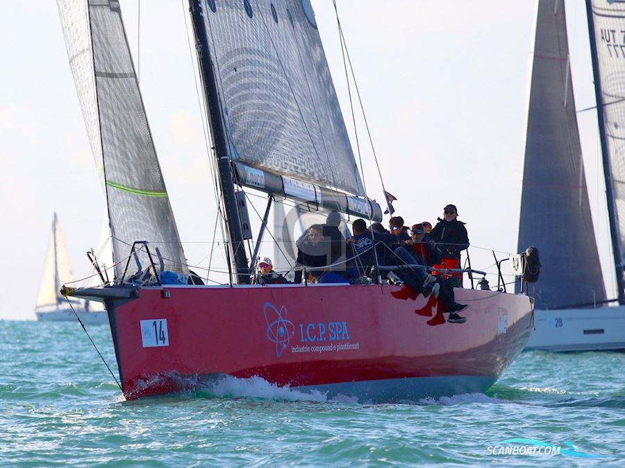 Goetz Farr 53 Custom