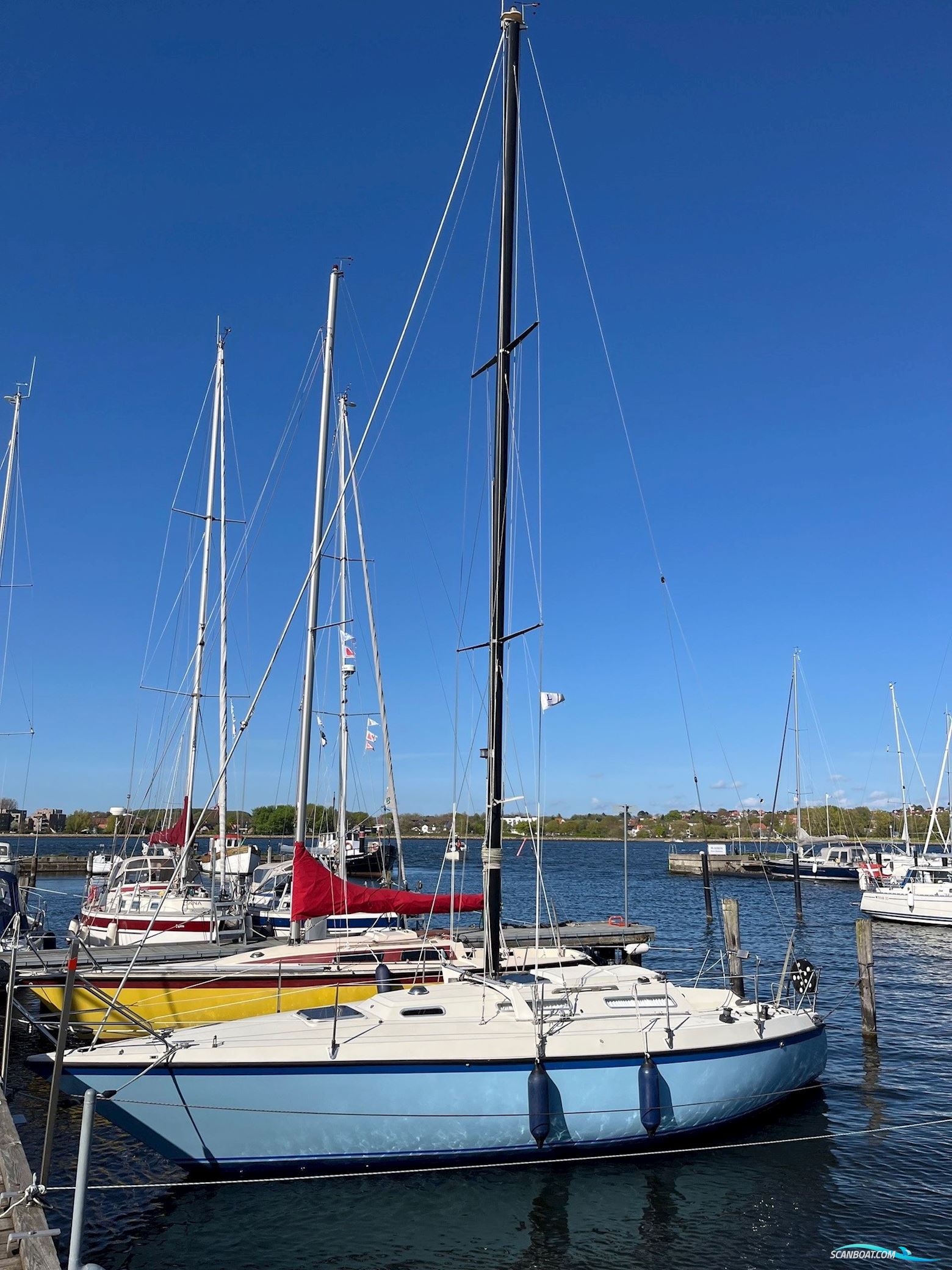 Granada 31, 1978 - Aalborg Sailingboat 1978, with Volvo Penta D1-20 - MD5A/1105 engine, Denmark