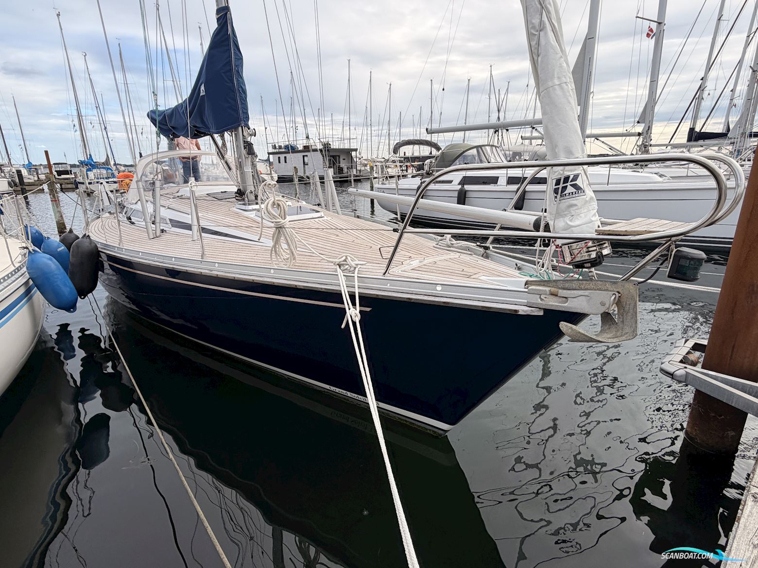 Grand Soleil 343