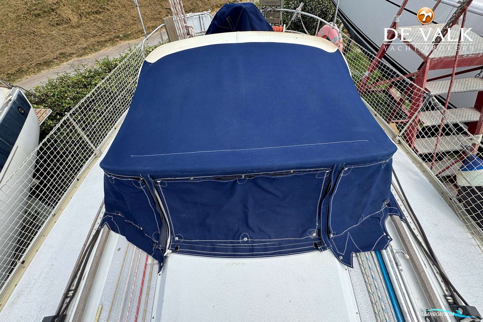 Grand Soleil 38
