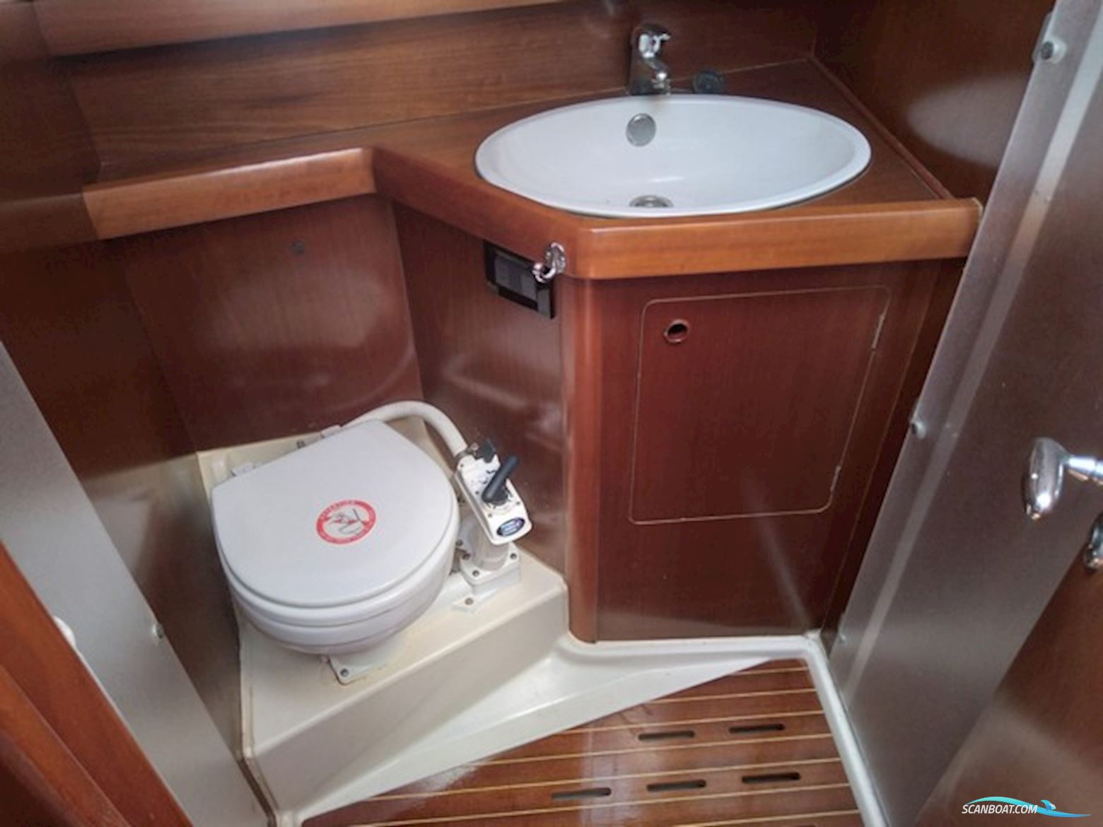 Grand Soleil 43