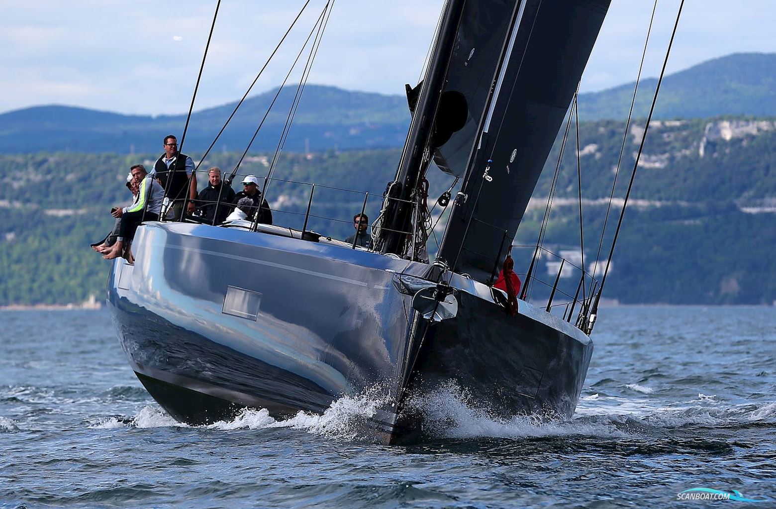 Grand Soleil 80