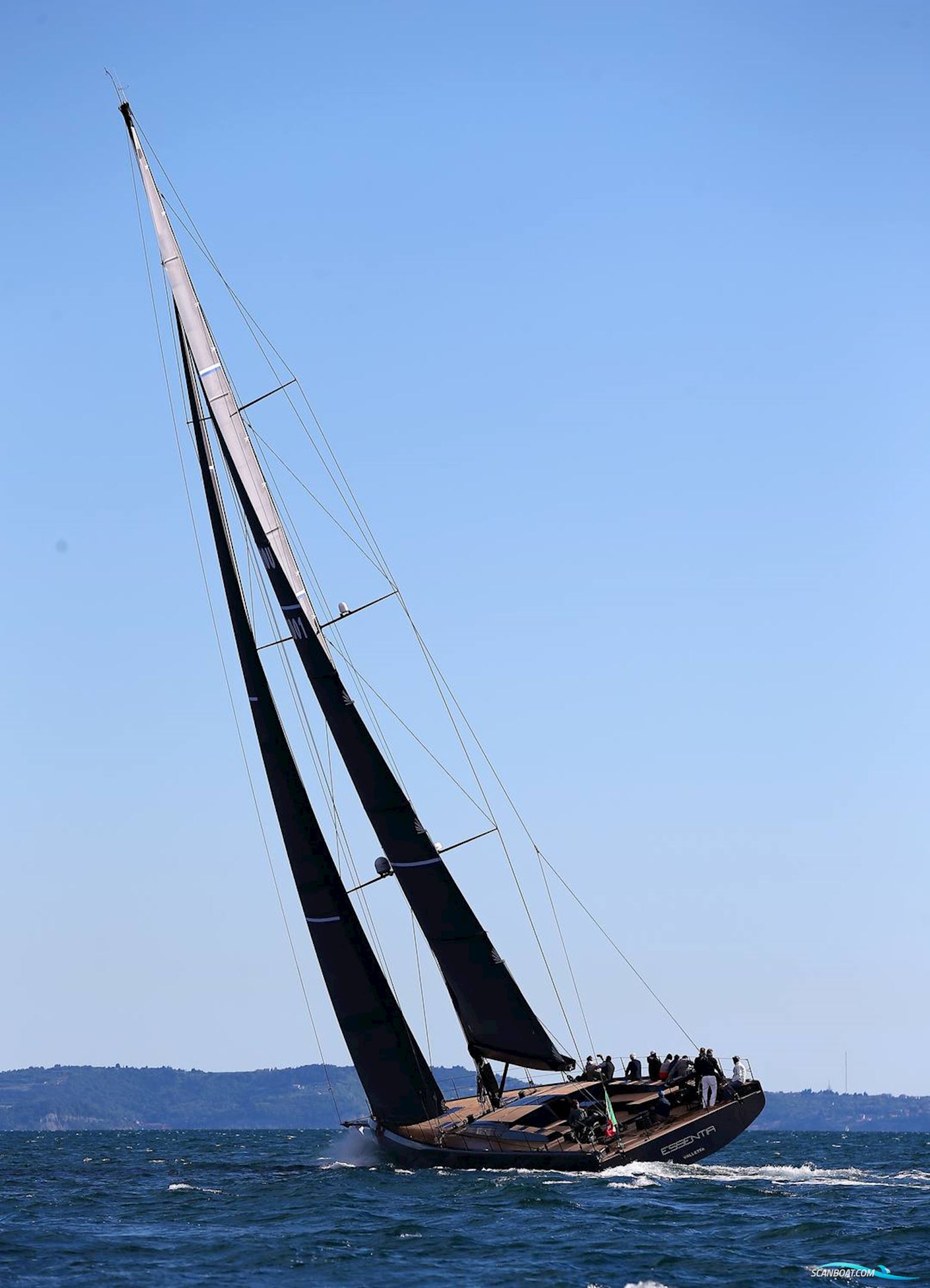 Grand Soleil 80