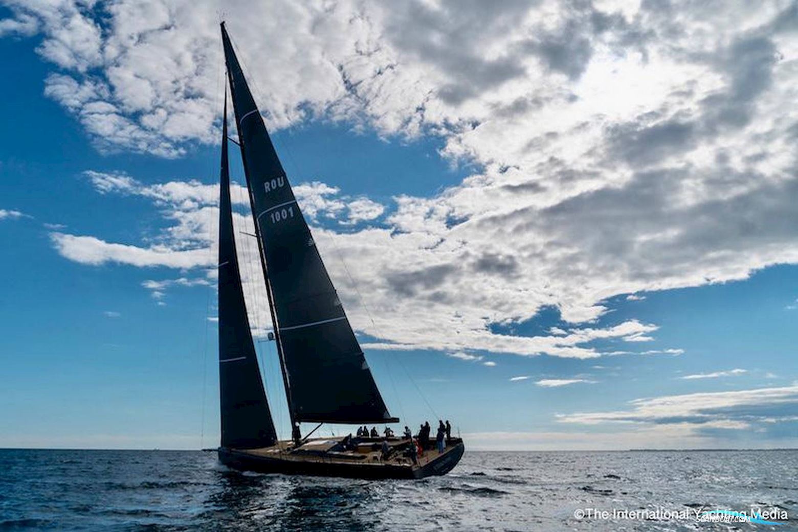 Grand Soleil 80
