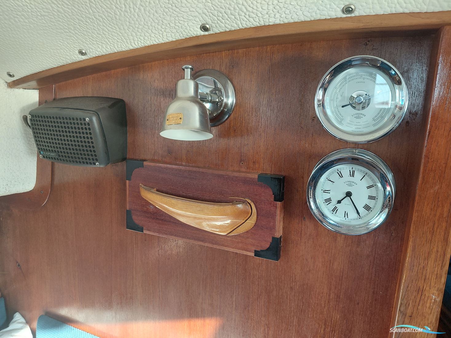 Great Dane 28, Mac2