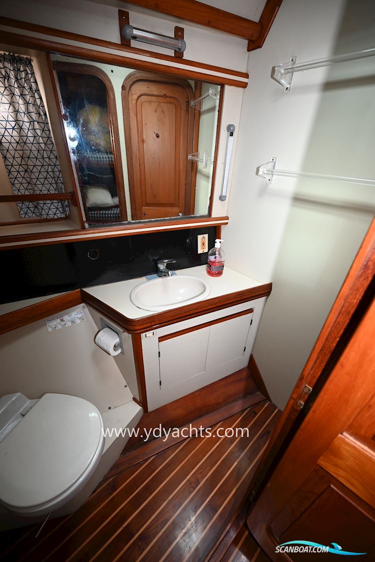 Gulfstar 54 Sailcruiser
