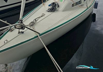 H-Båd Med Vejtrailer Sailingboat 1976, with Vire 7 engine, Germany