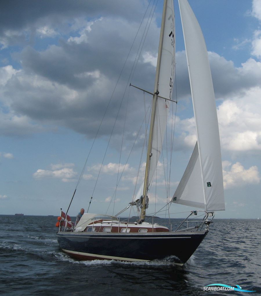 Halberg Rassy Mistral