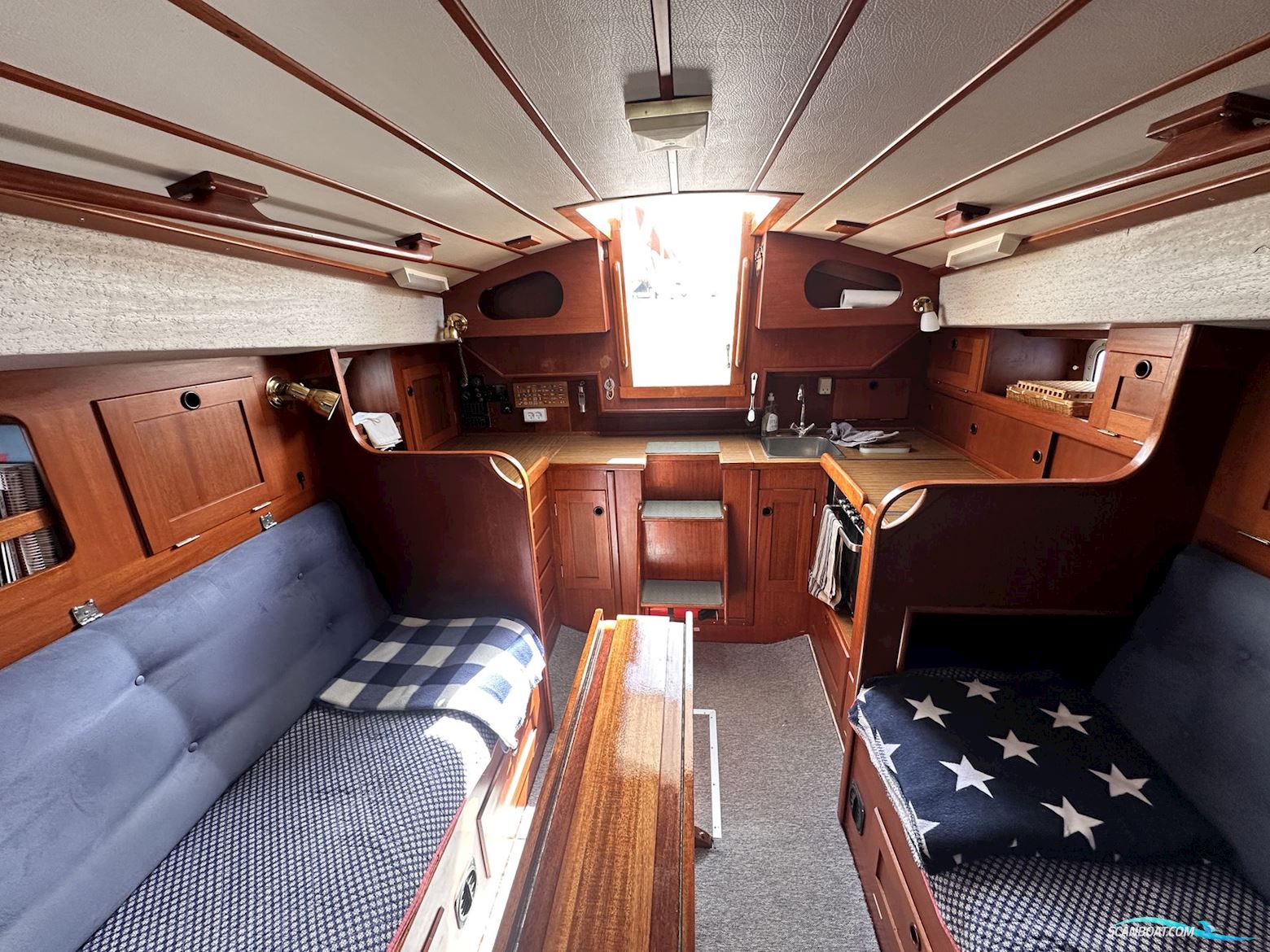 Hallberg-Rasssy 312 Middelfart