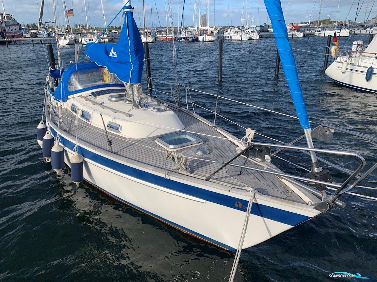 Hallberg-Rassy 29