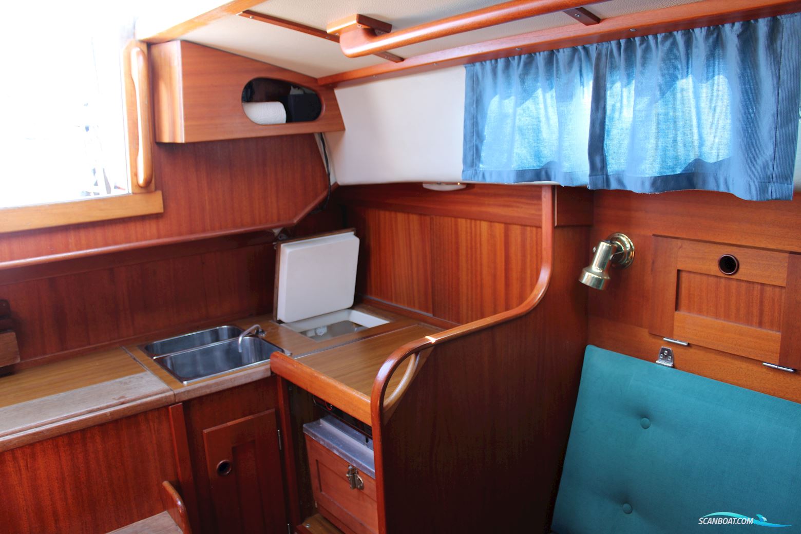 Hallberg-Rassy 29