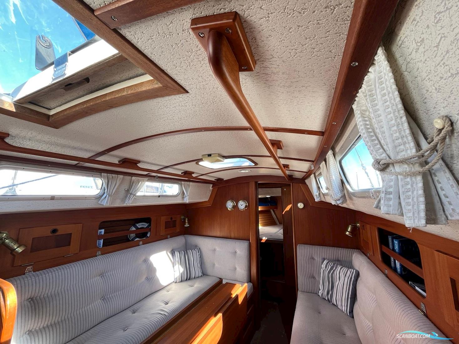 Hallberg-Rassy 29 Scandinavia