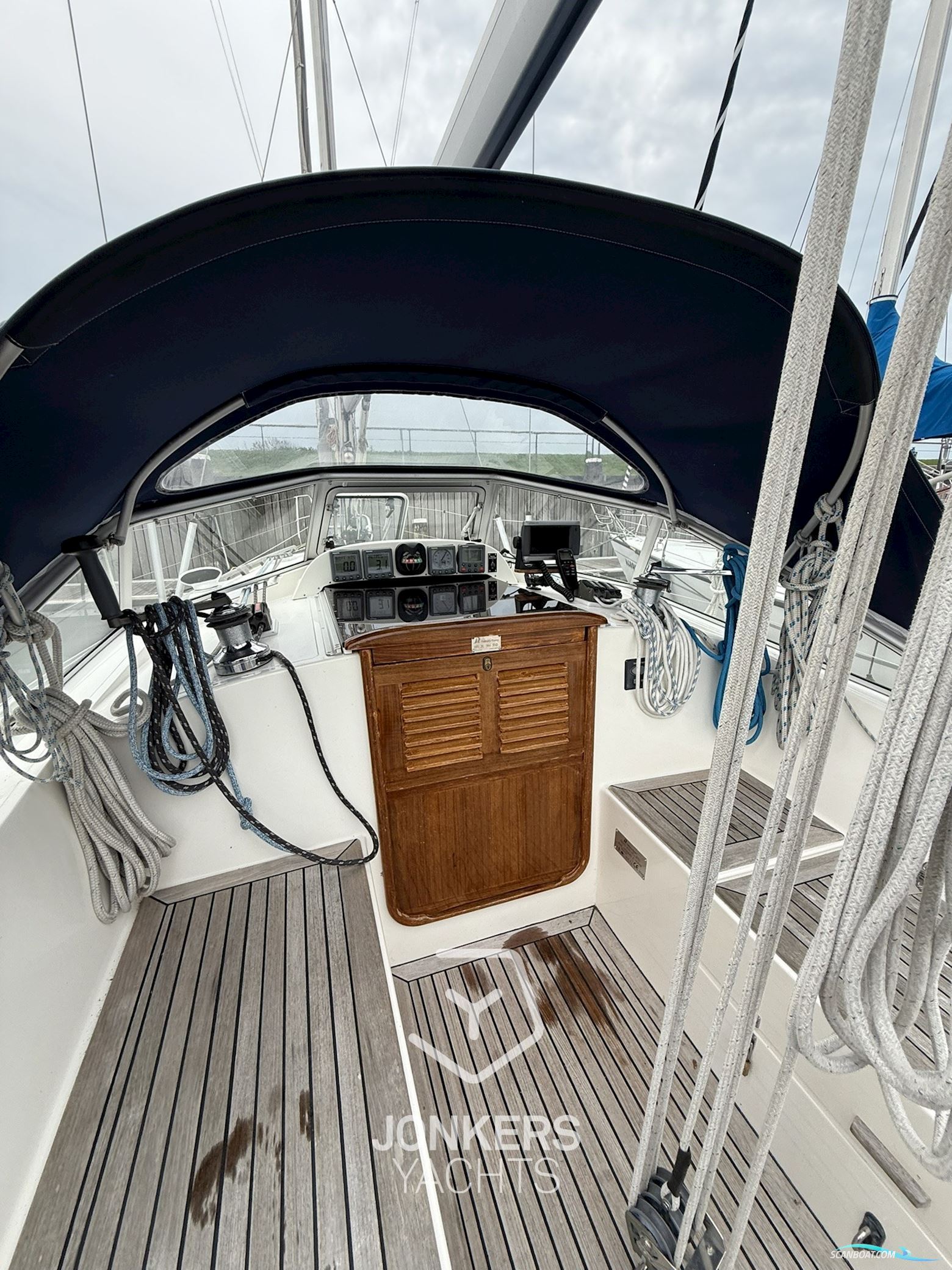 Hallberg Rassy 31 MKII